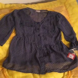 🔵Mossimo Blue with dainty white daisies sheer Blouse